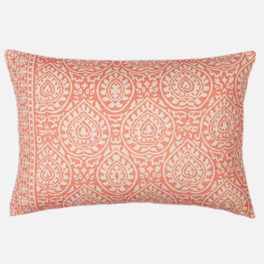 Nomadina cushion Aurina Ltd