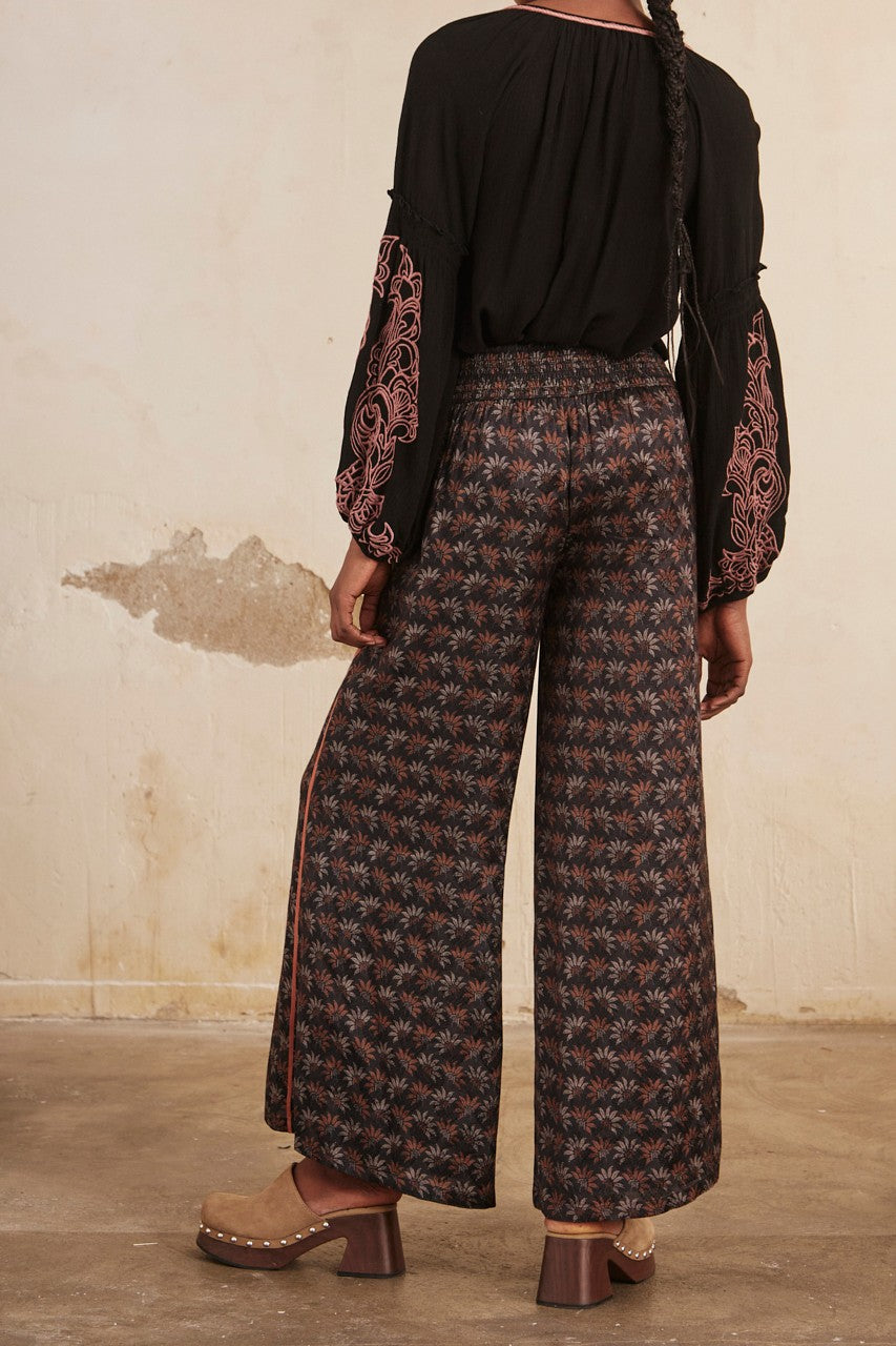 Palma Floral Trouser Aurina Ltd