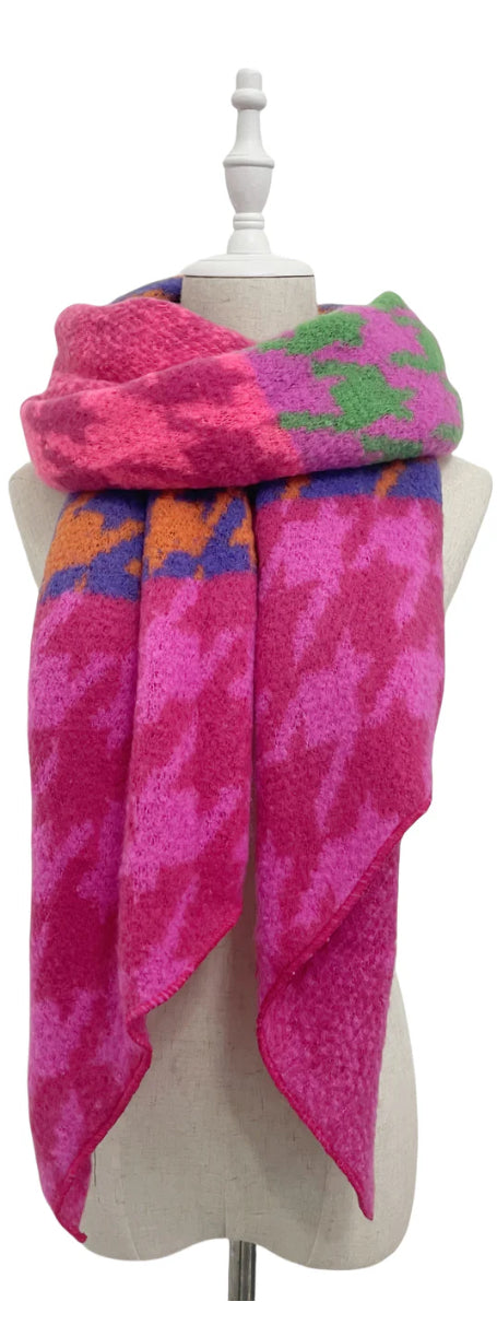 Diagonal Edge Wool Scarf - Pink
