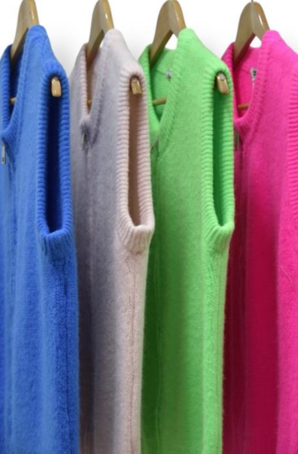 Katherine Roundneck Alpaca Sleeveless Zipped Cardigan