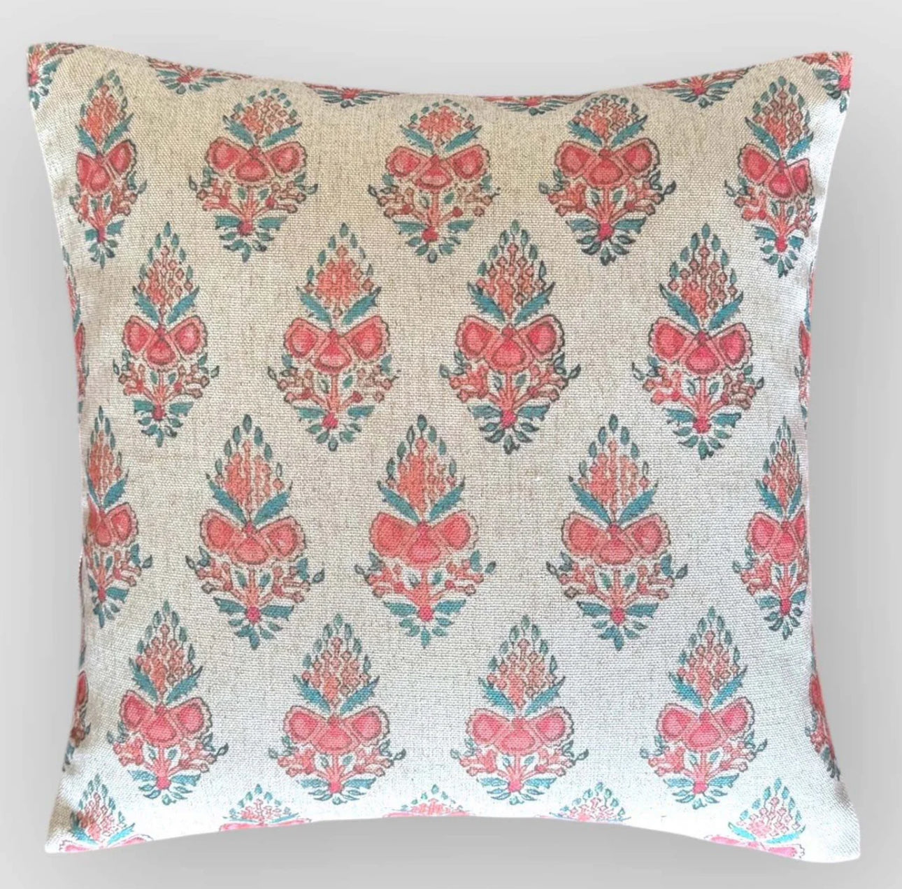 Verona  Cushion