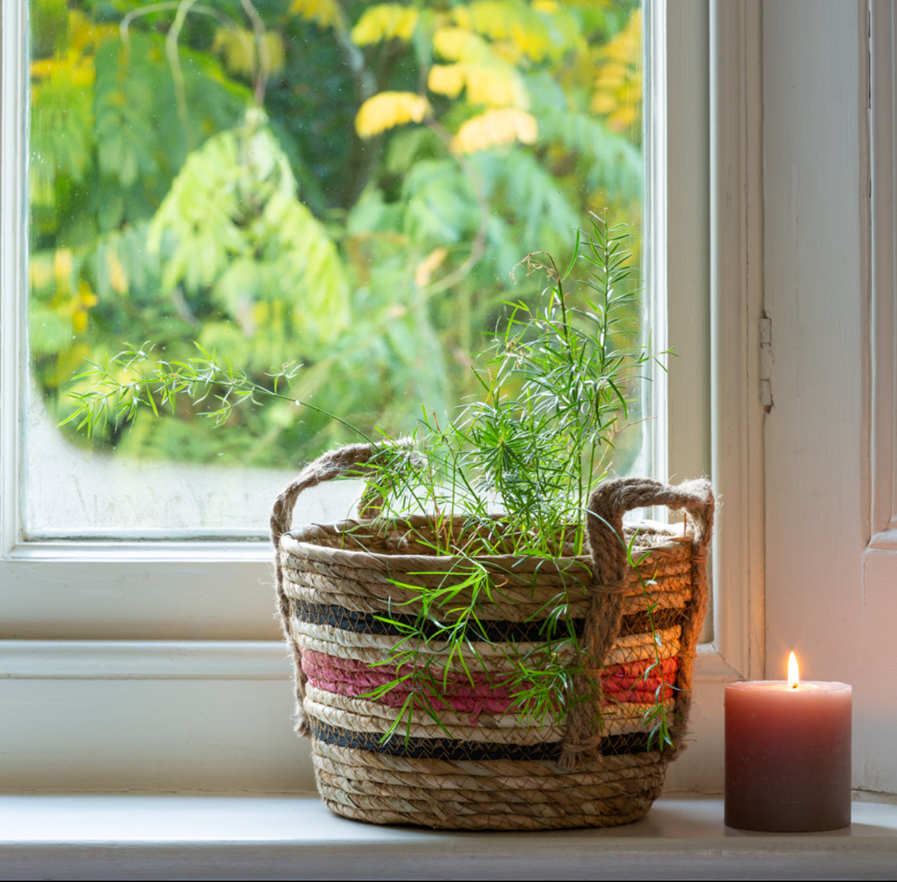 Rose Stripe Straw Basket - Extra Large