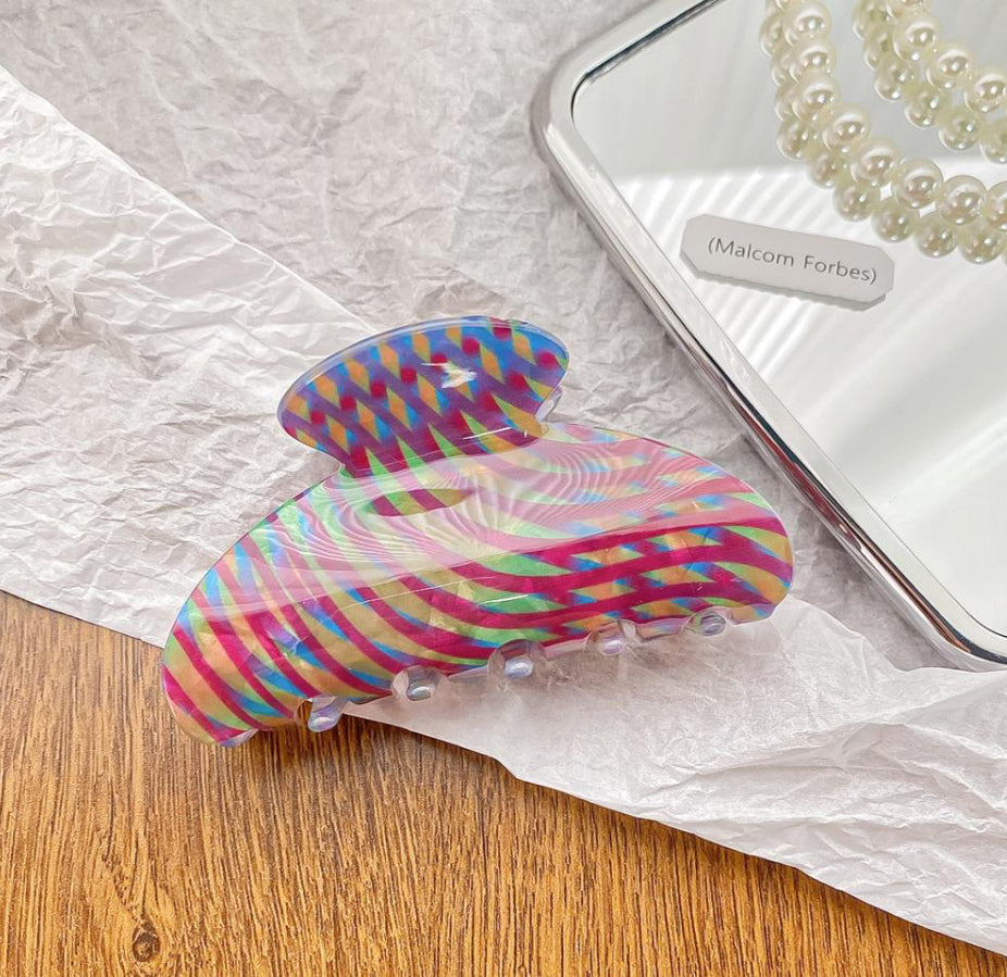 Rounded Claw Clip - Multi Curve Stripe Aurina Ltd
