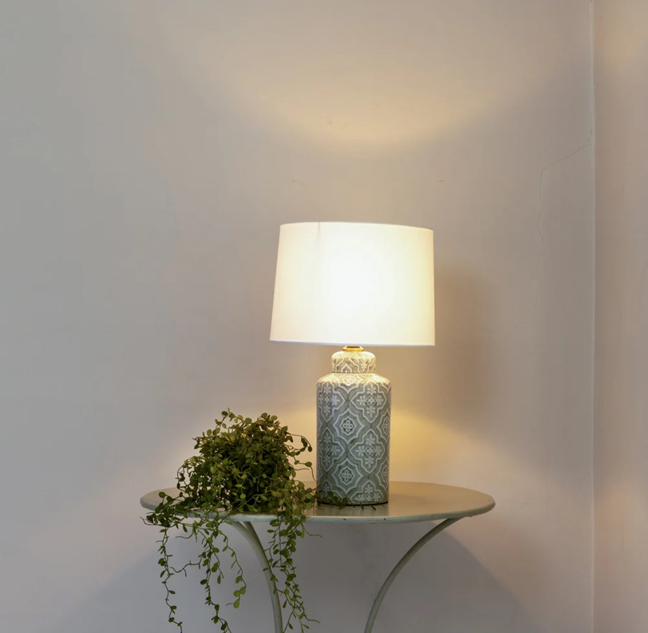 Savannah Lamp and Shade