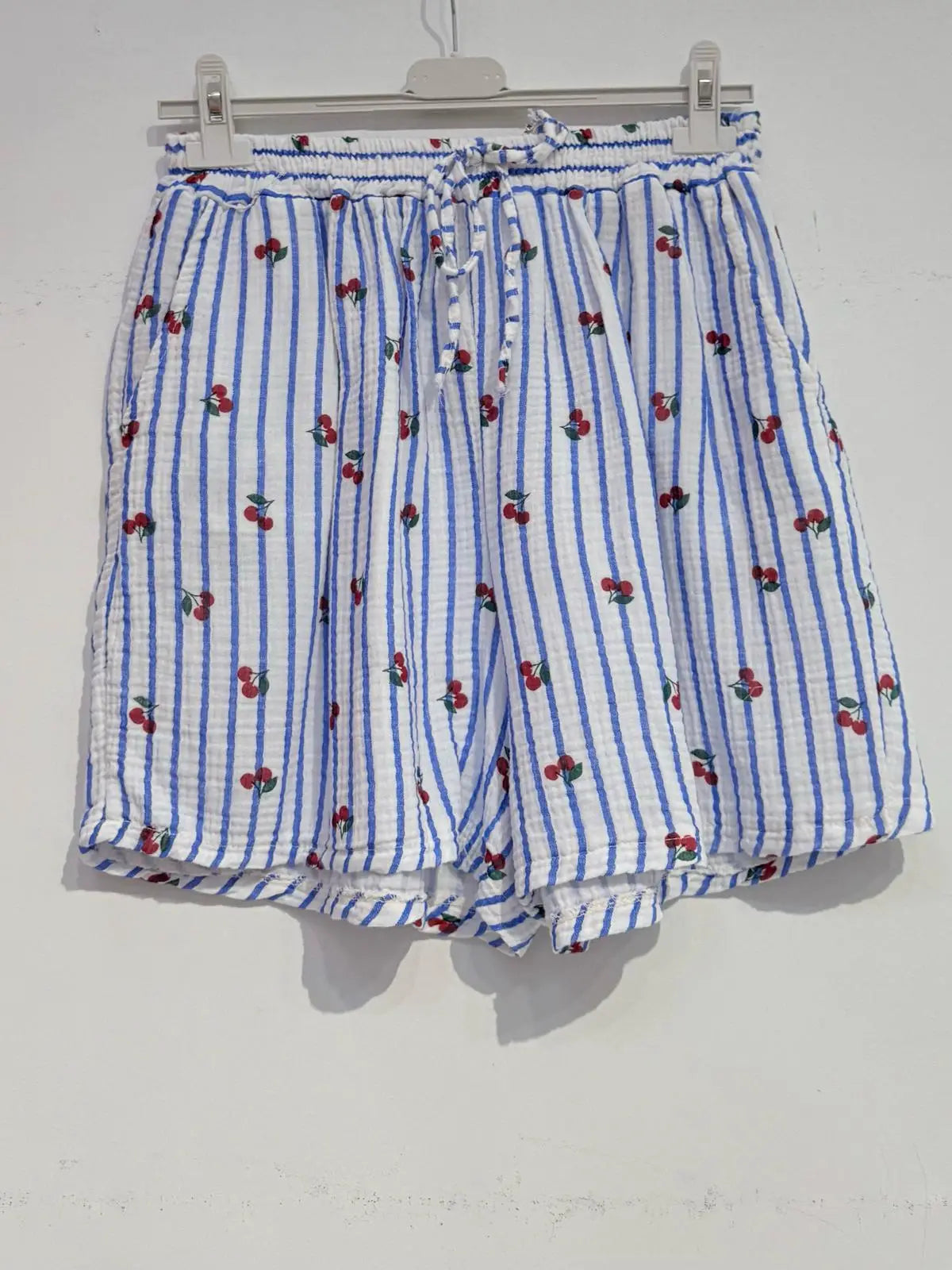 Cherry Cotton Gauze Printed Shorts