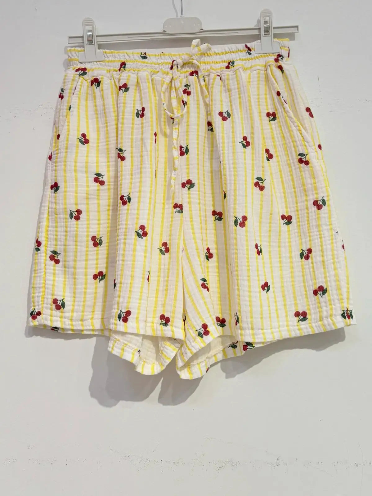 Cherry Cotton Gauze Printed Shorts