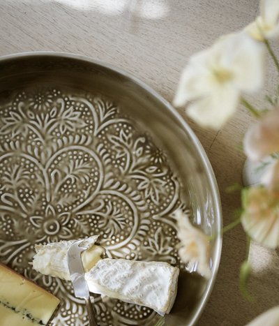 Large Round Enamel Platter - Taupe