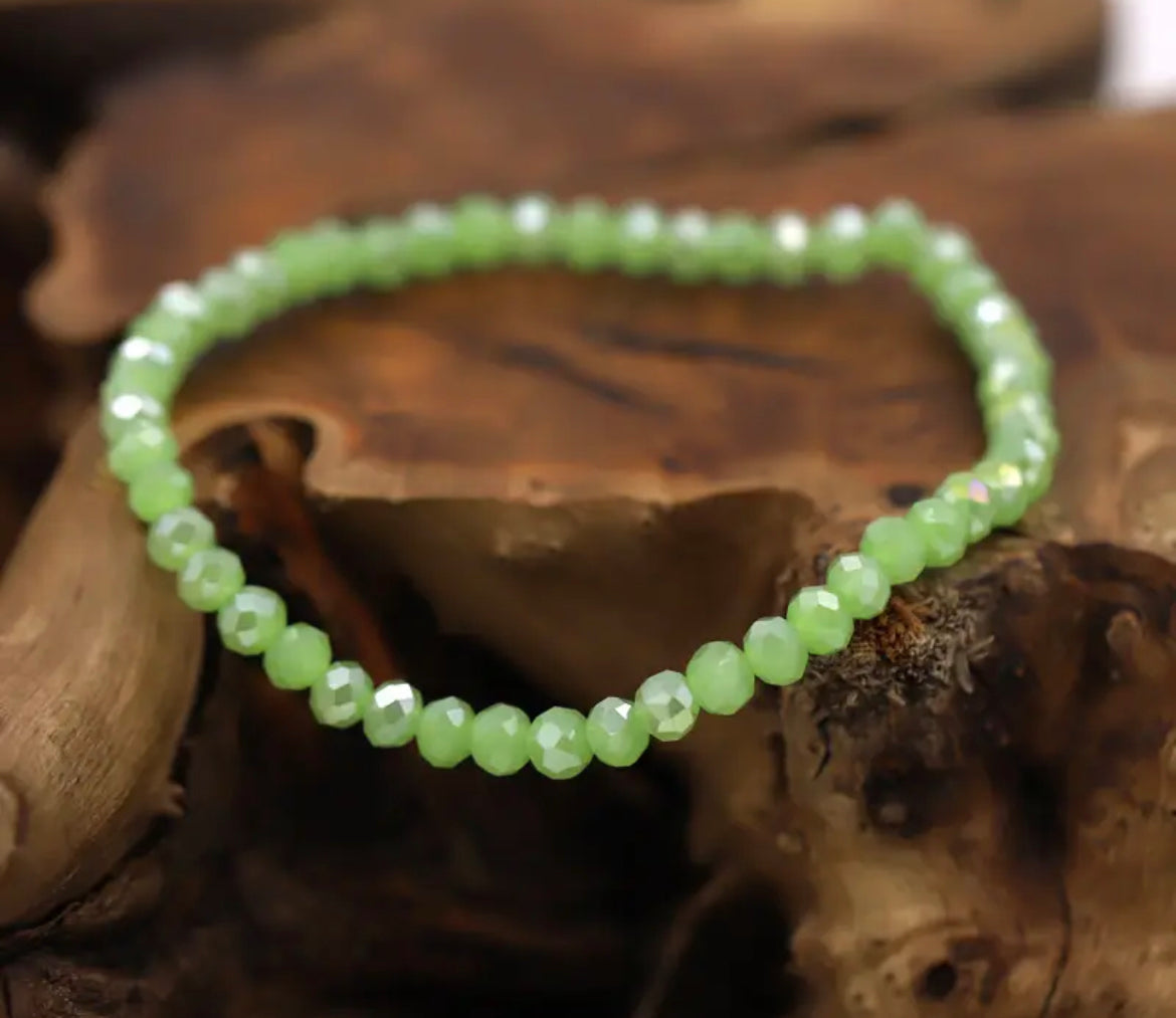 Moss Green Gem Bracelet Aurina Ltd