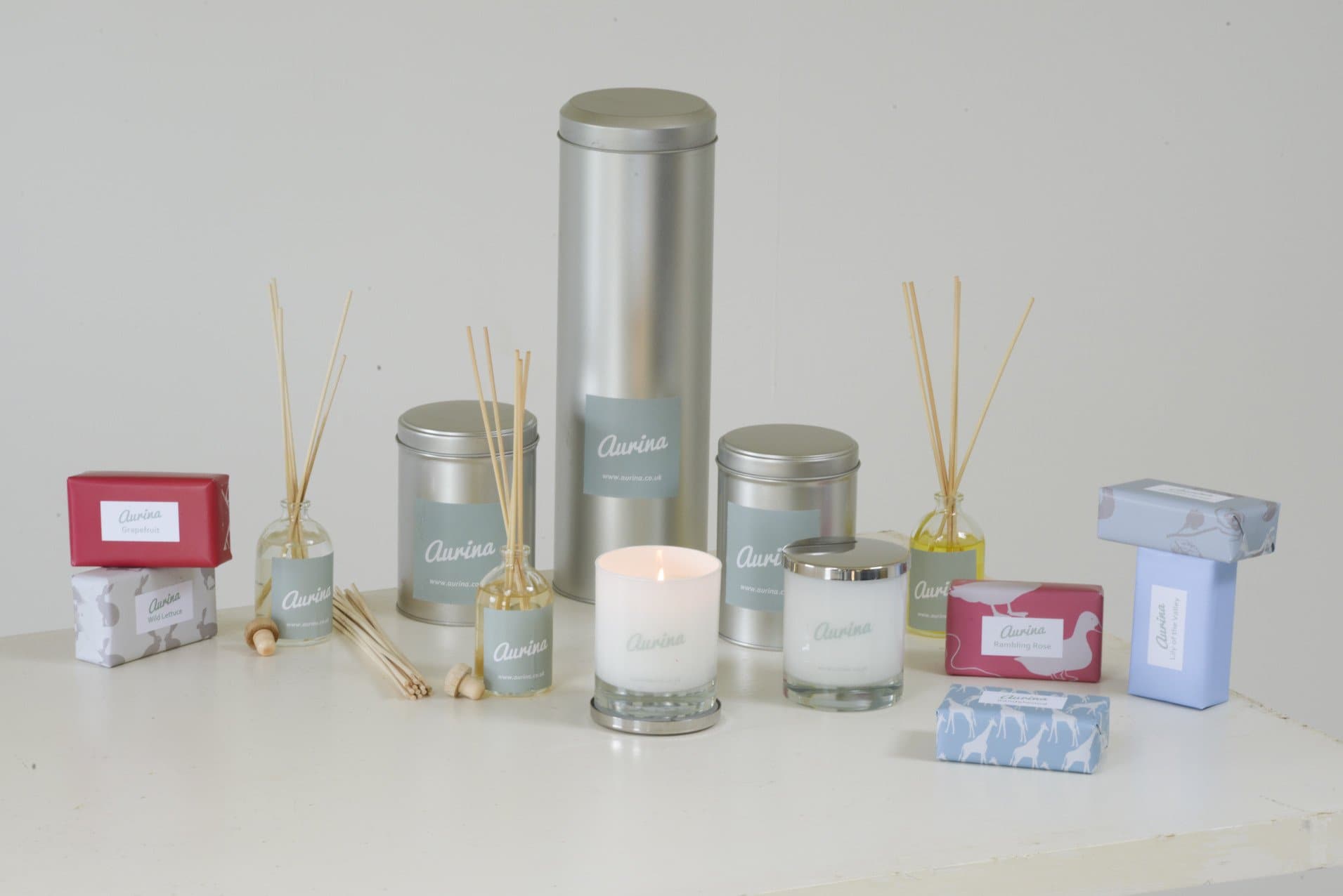 Lemongrass & Rosemary Candle - Aurina Ltd