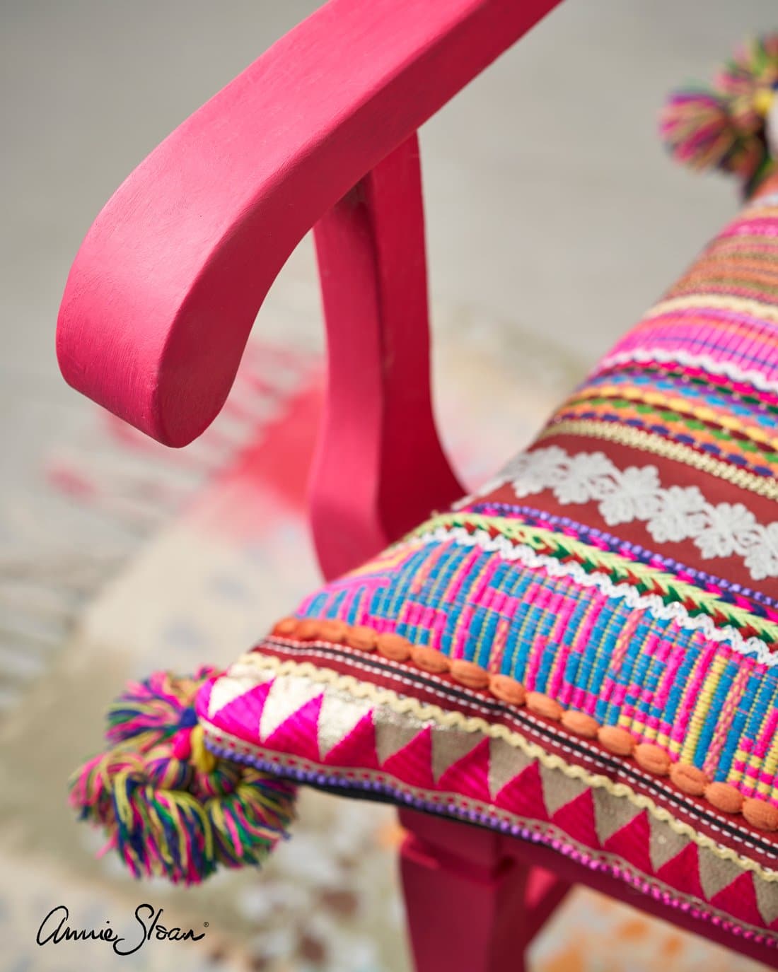 Annie Sloan Chalk Paint®Decorative Paint Capri Pink - Aurina Ltd