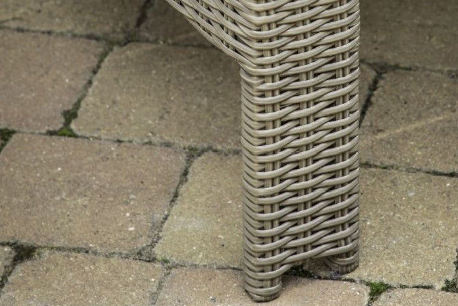 Burnham 6 Seater Garden Table and Chairs