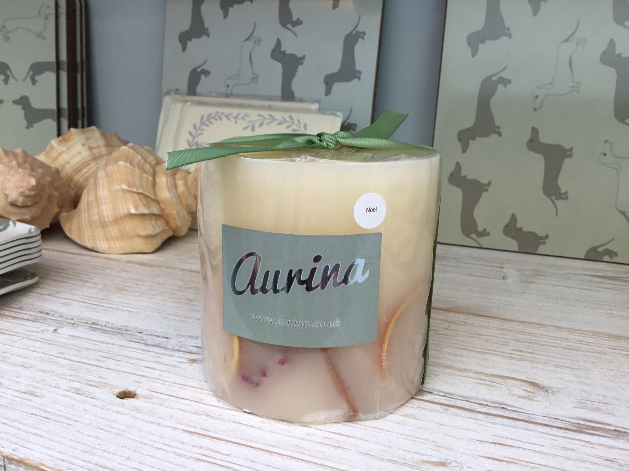 Medium Botanical Christmas candle